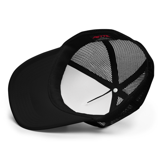 MINIMALIST TRUCKER